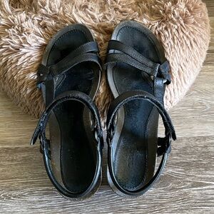 Teva Sandals Women Size 8 Black Wedge
